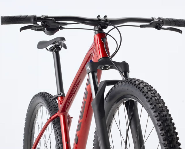 Trek Marlin 5 Gen 3 -  Fury Red