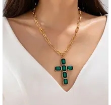 Bezel Set Cross Front Toggle Necklace | 80N93437 - Emerald
