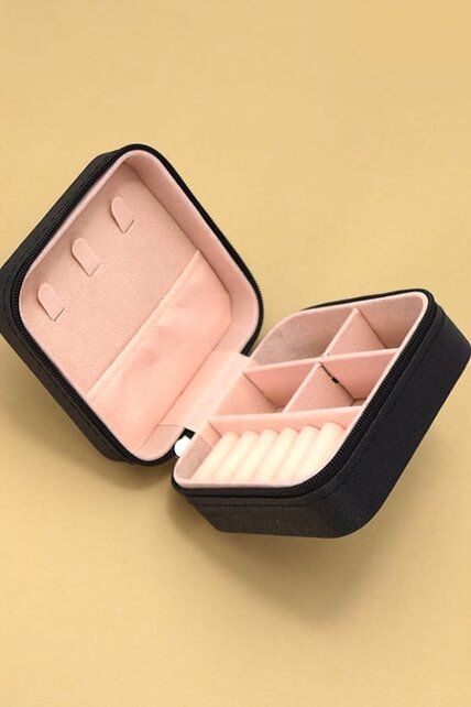 Designed Jewelry Organizer Travel Box Case