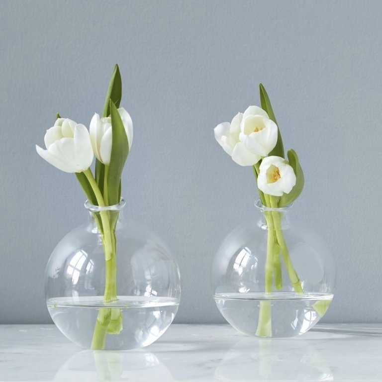 Sphere vase Mad River