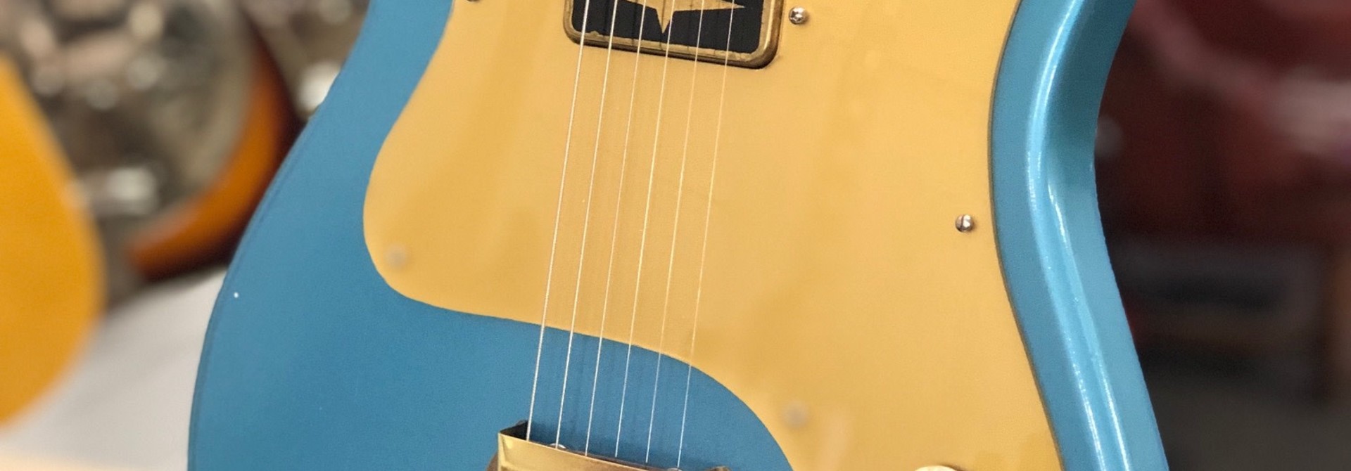 Custom Kraft Vanguard w/original case