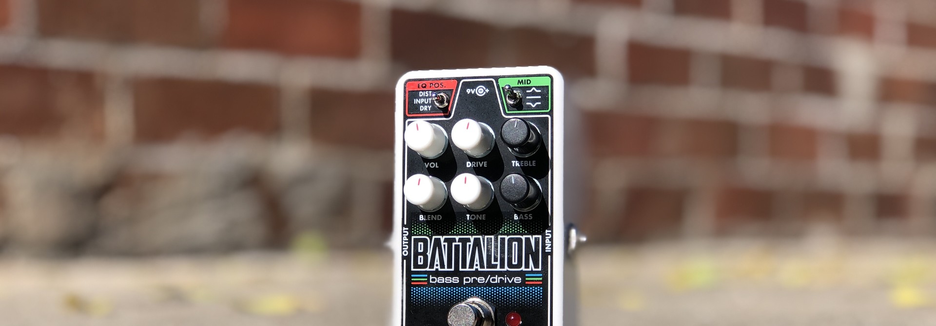 EHX Nano Battalion - Bass Preamp and overdrive
