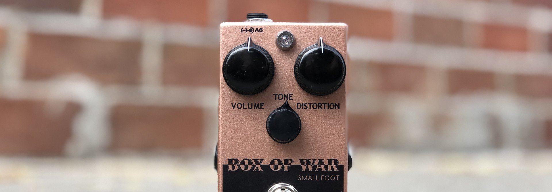 Wren and Cuff Box of War