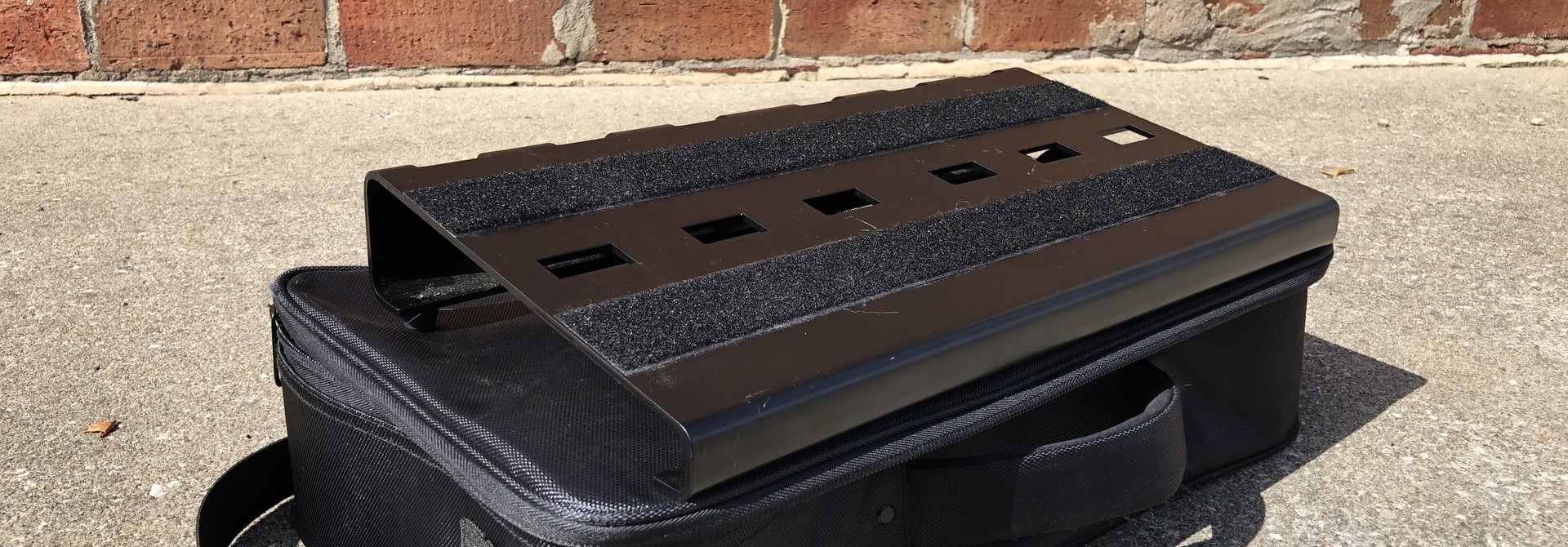 On-Stage GPB3000 Pedal Board w/ case