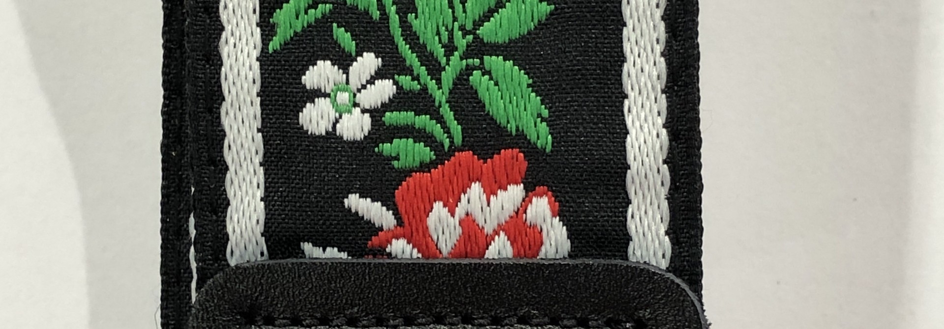 Winter Rose Jacquard Strap