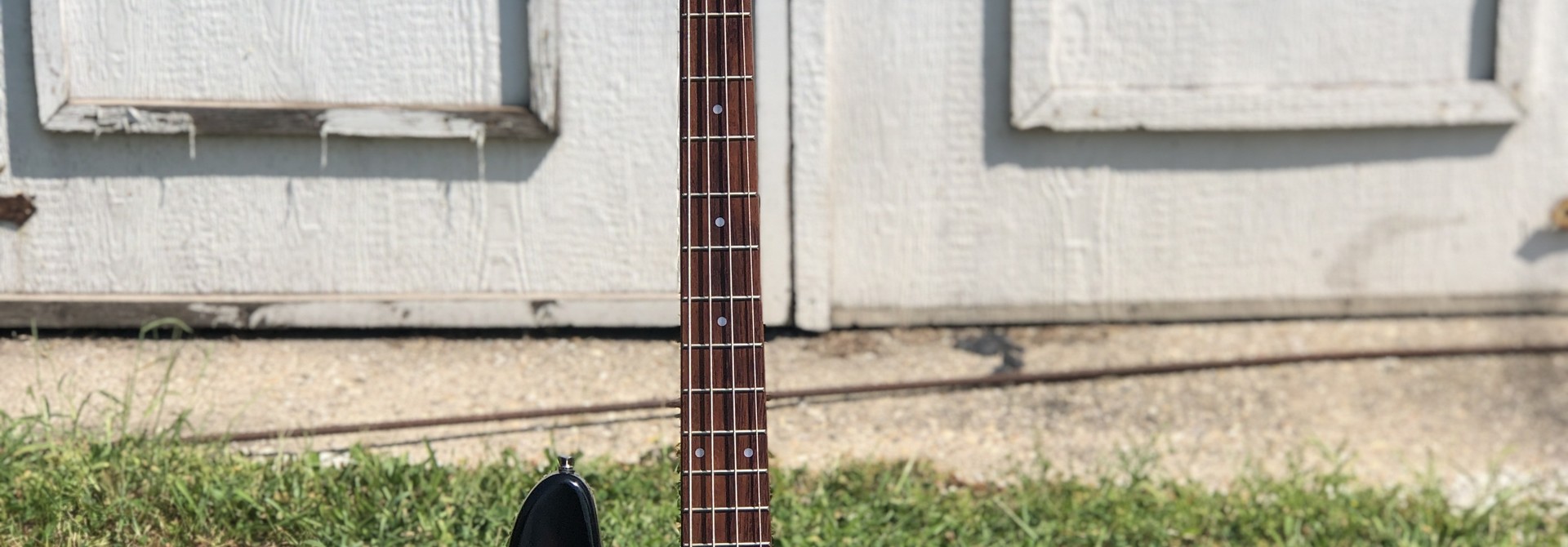 Crescent P-Style Bass