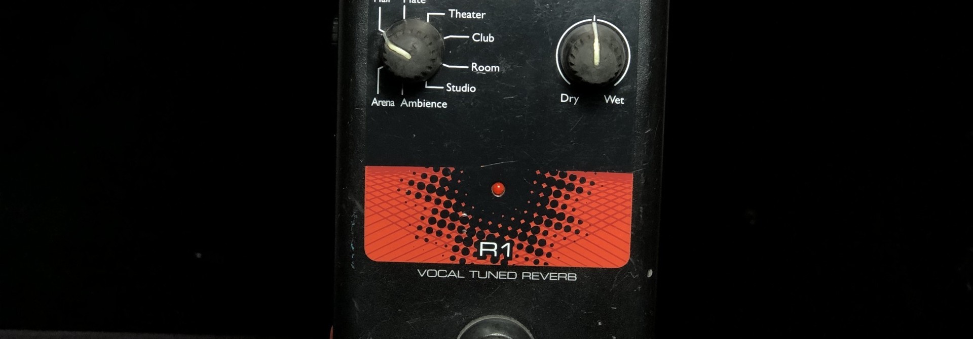 TC Helicone VoiceTone R1