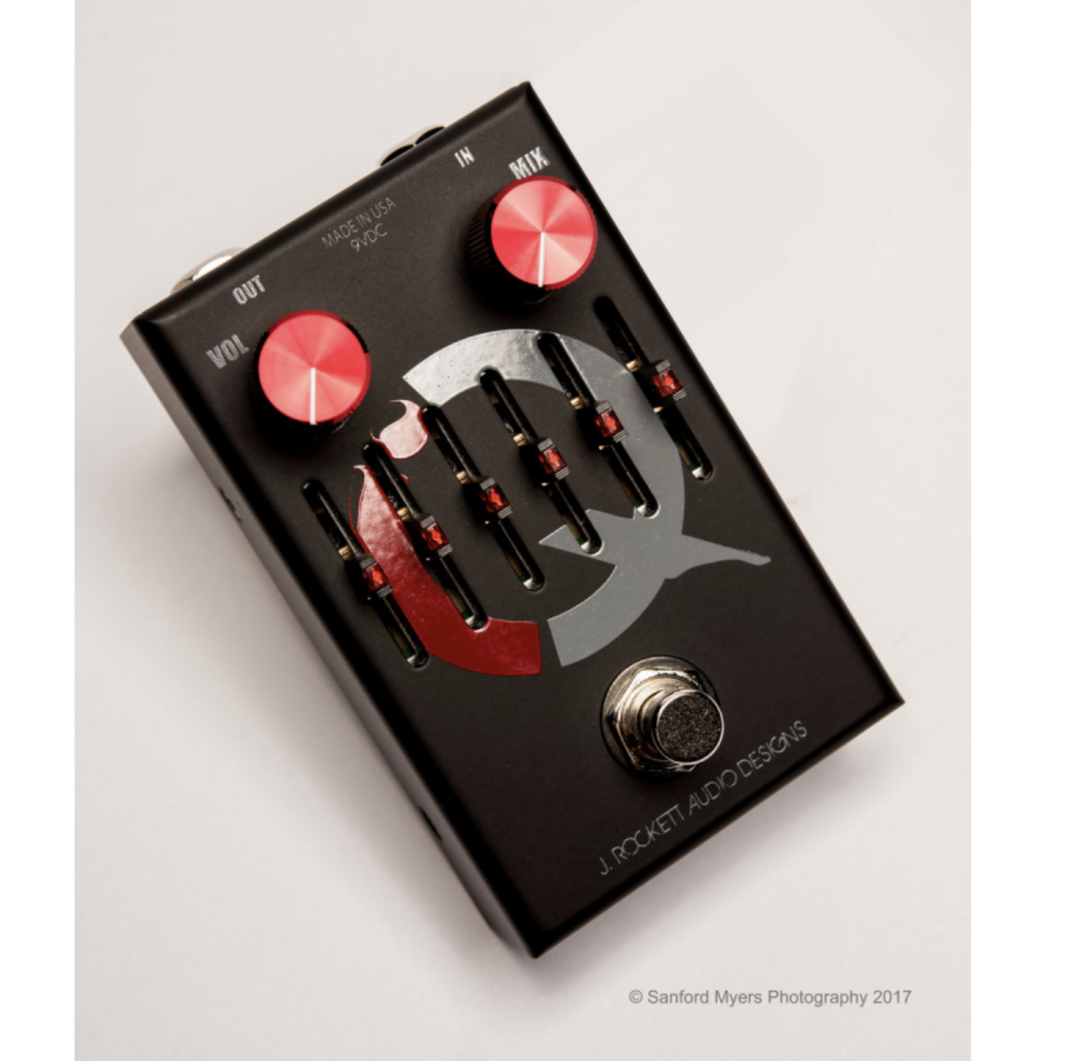 J. Rockett Audio Designs I.Q. 6-Band Compressor - Indy String