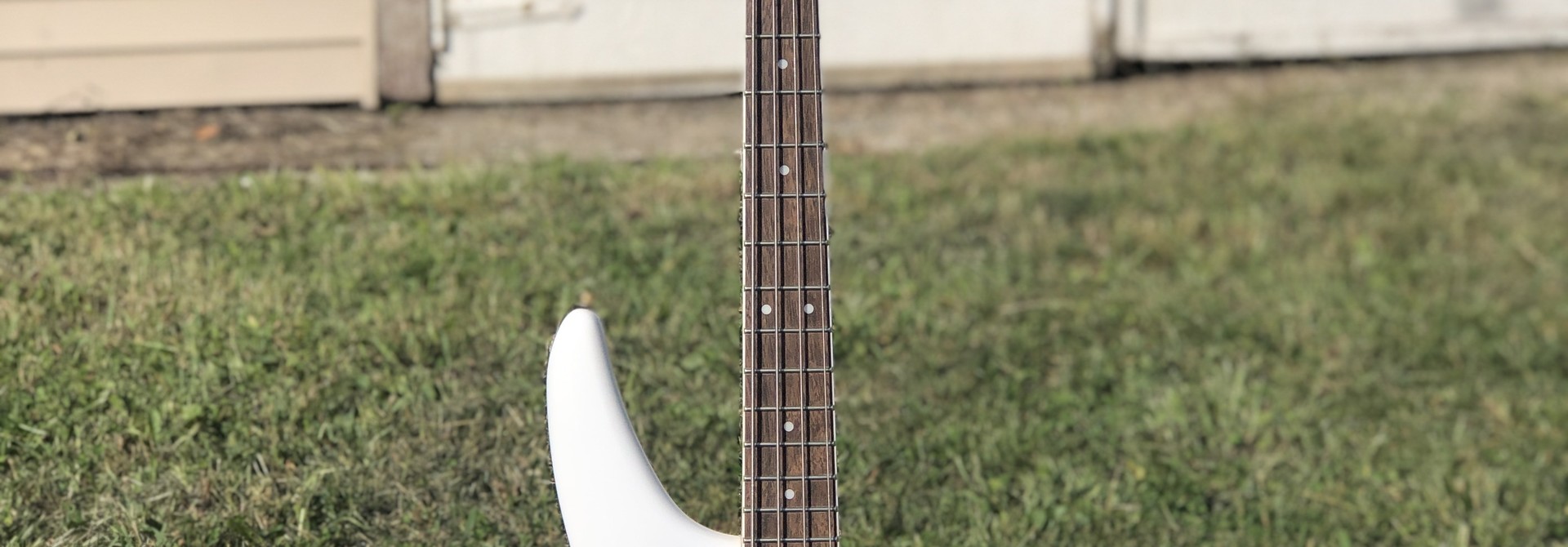 Jackson JS Series Spectra Bass JS3