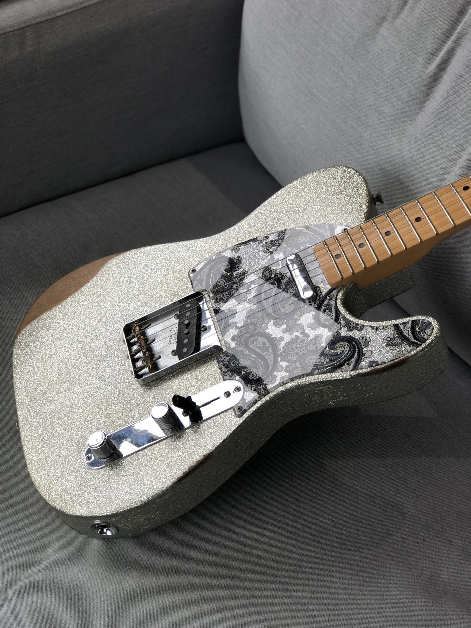 Fender Brad Paisley Road Worn Tele Silver Sparkle (used)-1