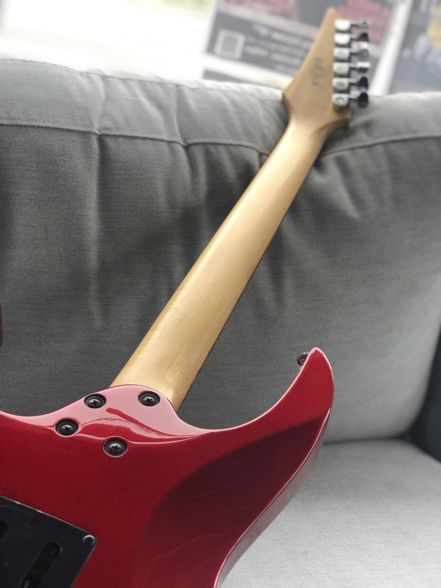 Ibanez RG120 - Candy Apple Red-9