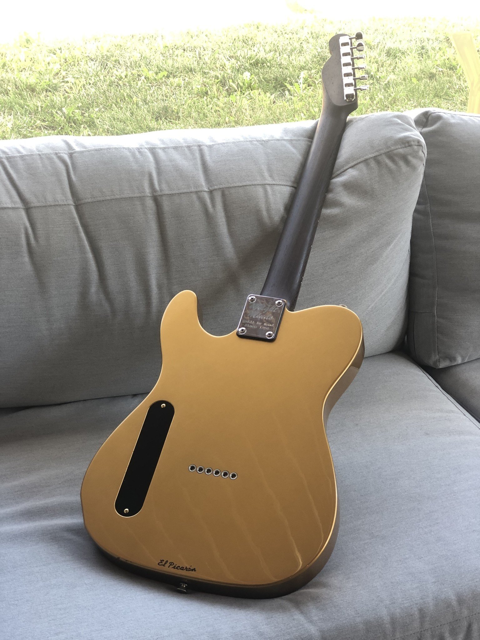 Wright Minds Gibson Scale Gold Top Telecaster-10