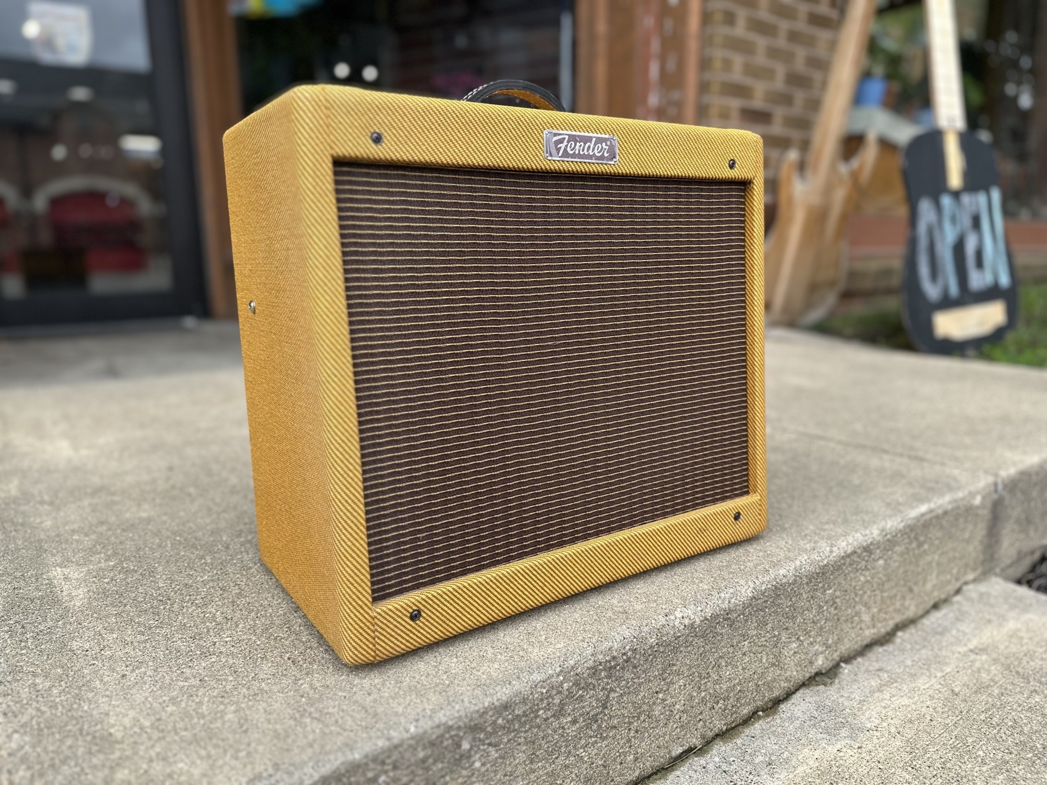 Fender Blues Junior IV 1x12 15-watt - Indy String Theory LLC