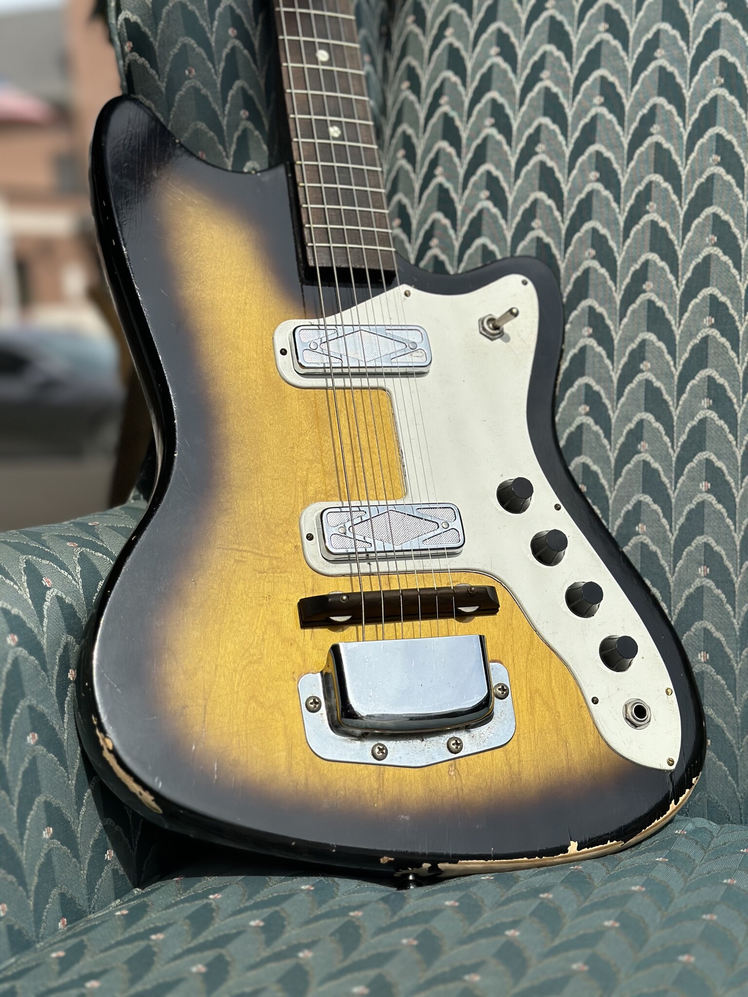 Silvertone 1476 Bobcat - Indy String Theory LLC