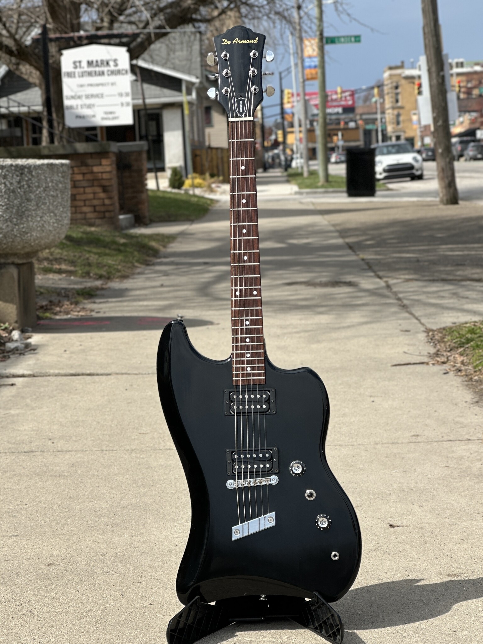 Dearmond Jetstar Spel Guitar - black - Indy String Theory LLC