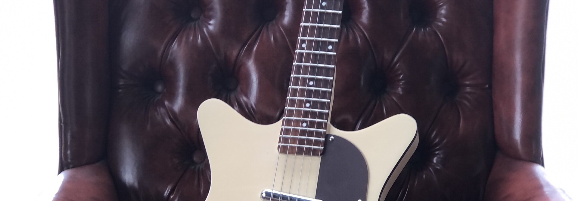 Danelectro ’59 Divine Fresh Cream