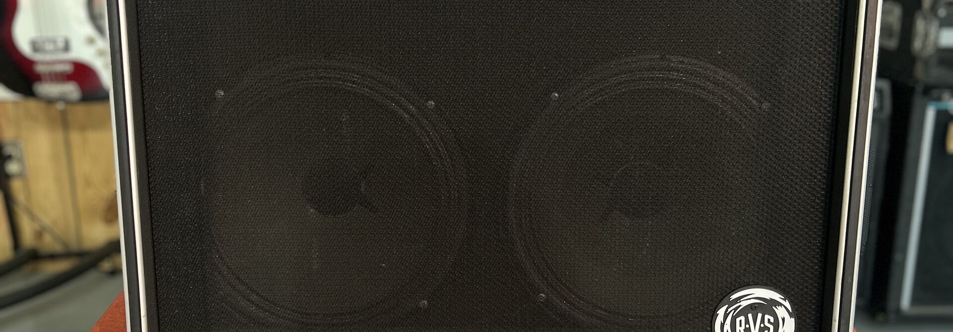 Yorkville Sound 70's R.V.S. I-ES 75-watt 4-ohm 2x12 Speaker Cabinet