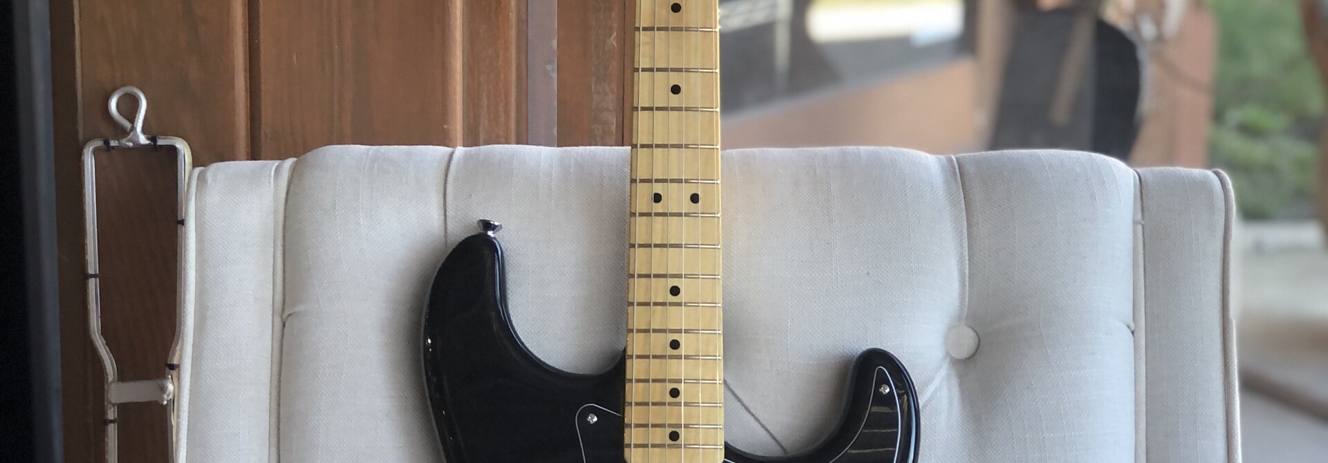 Squier Vintage Modified 70's Stratocaster SSS w/upgraded 920 Harness