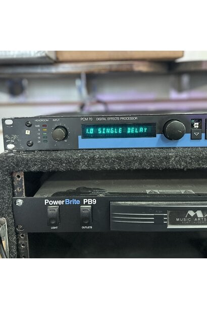 Lexicon PCM 70 Rack Digital Effects Processor