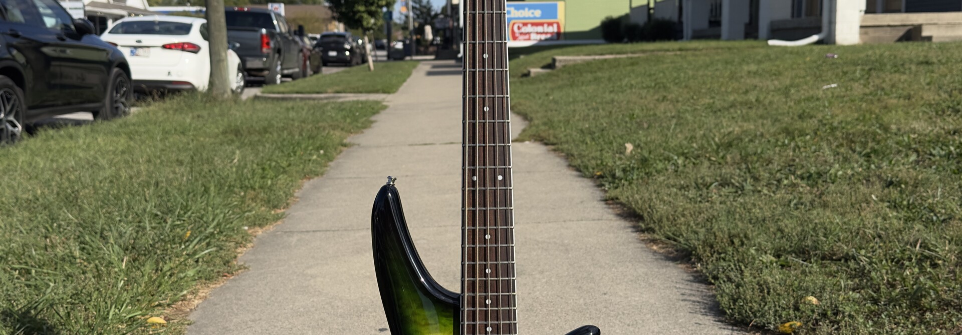 Jackson Spectra JS3QV 5-string  Bass