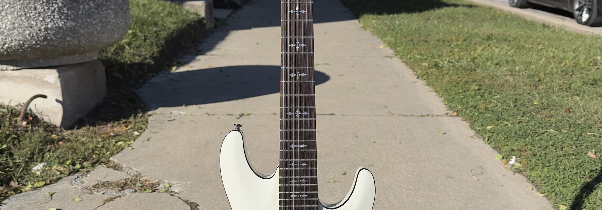 Schecter Diamond Series Demon 7 - white