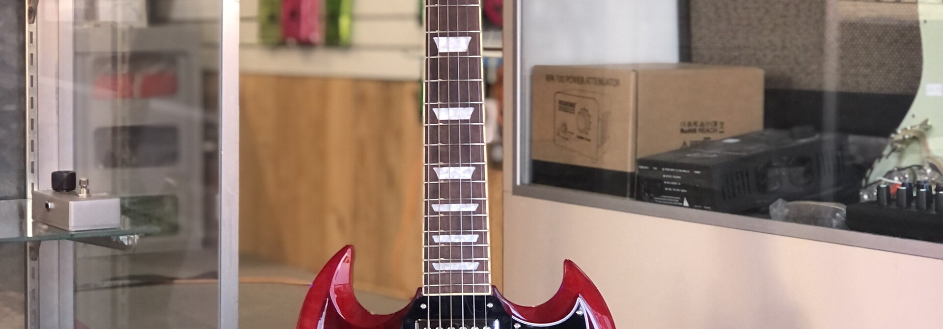 Epiphone 61' SG Standard w/case