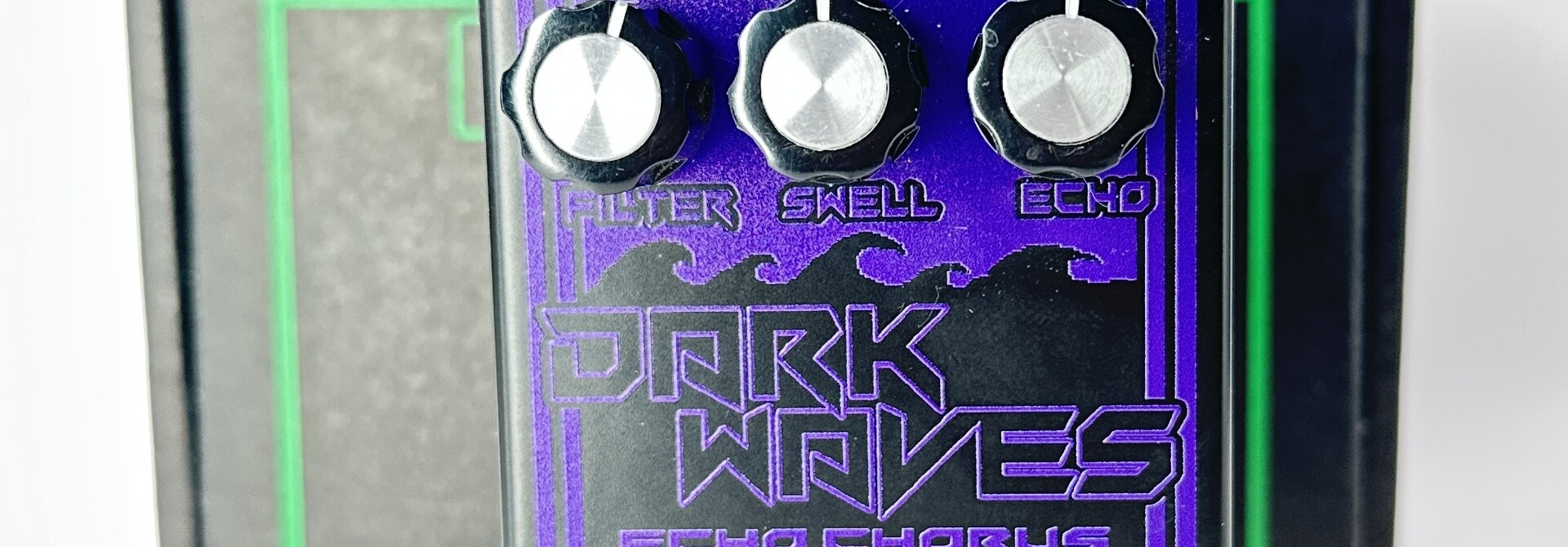 Idiotbox Darkwaves Echo Chorus