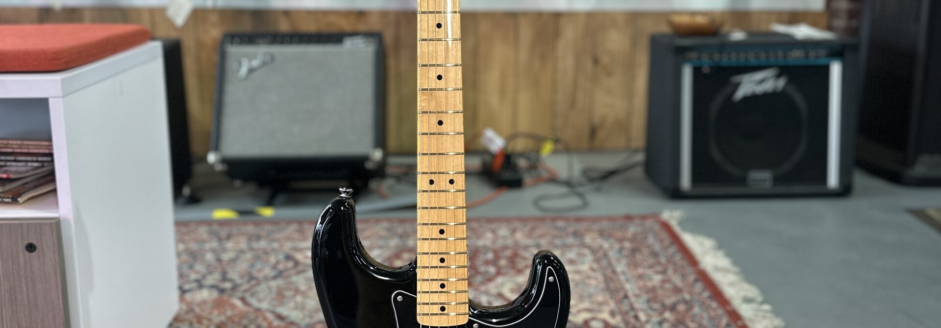 Squier Vintage Modified 70's Stratocaster SSS w/upgraded 920 Harness