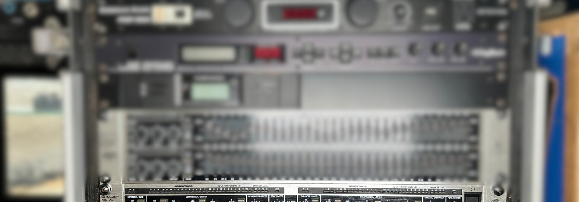 Behringer AutoCom Pro-XL MDX1600 2-Channel Dynamics Processor