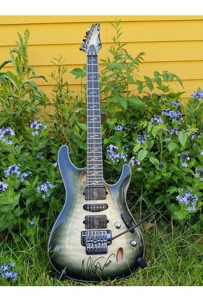 Ibanez JIVA10 Nita Strauss Signature (SIGNED)