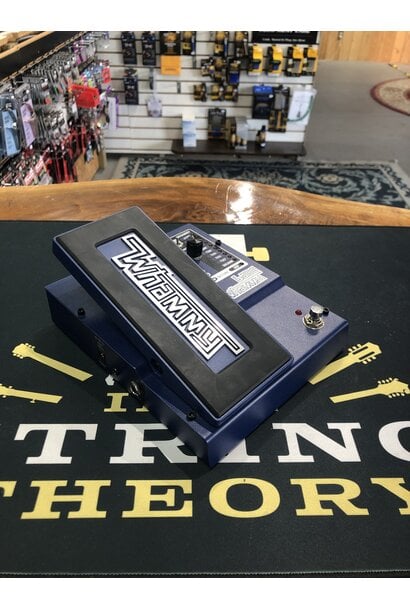 Digitech Bass Whammy Pitch Shifter Pedal