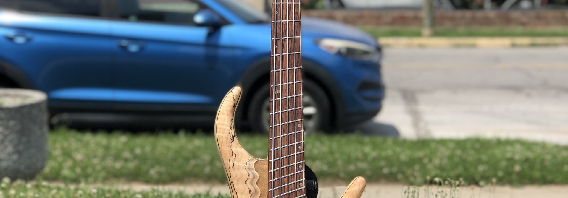 Grog Guitars Epoxy River Atlas 5 w/Deluxe Gig Bag