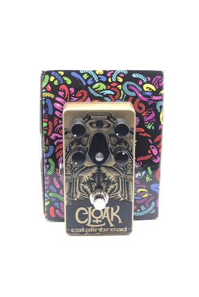 Catalinbread Cloak - Limited Edition Gold