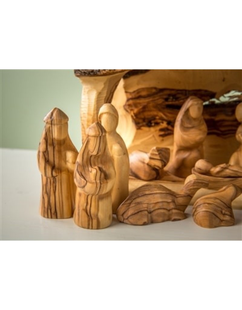 Modern Nativity with Solid Branch Stable Set of 14