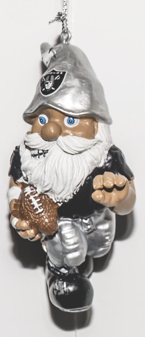 Oakland Raiders Christmas 2022 NFL Gnome Ornaments –