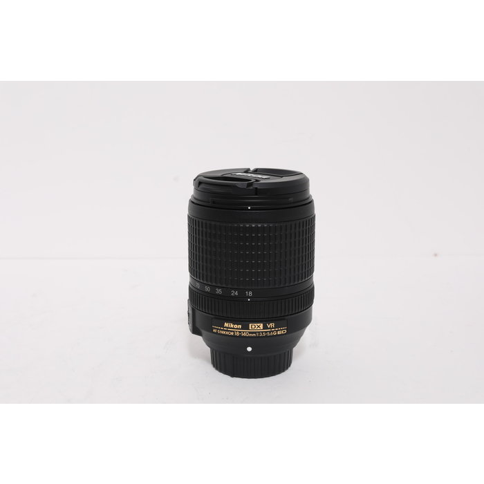 Nikon DX 18-140mm F/3.5-5.6 G ED VR