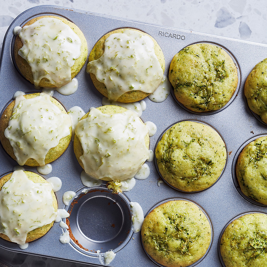 Moule à muffins en silicone, moule à muffins antiadhésif 12 tasses, moule à  muffins Jumbo, moule à muffins en silicone, moule à muffins sans BPA pour  la cuisson des muffins, des œufs 