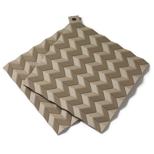 RICARDO Silicone Trivets, Set of 2