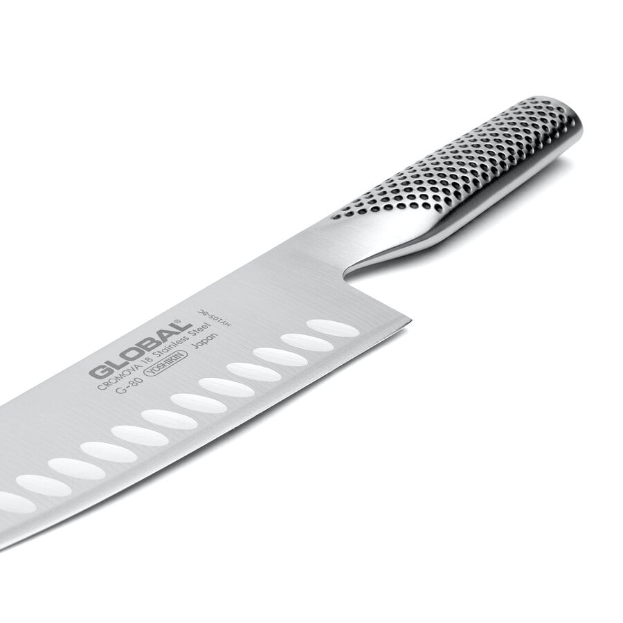 Global Fluted Santoku Knife - Photo 3