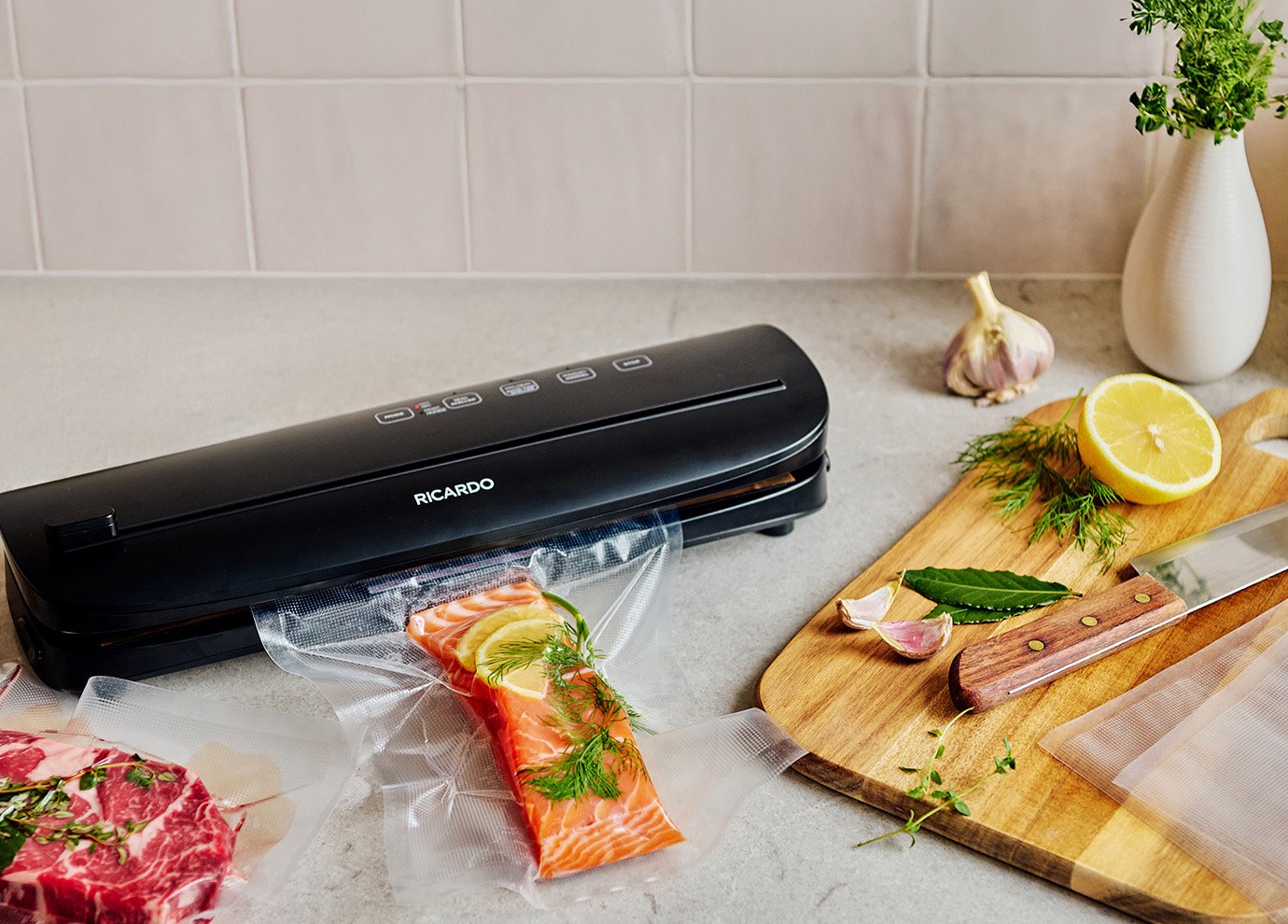 Keeps foods fresher, longer