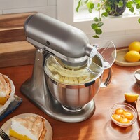 Batteur sur socle à tête inclinable Artisan® KitchenAid