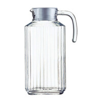 Linea pitcher with lid