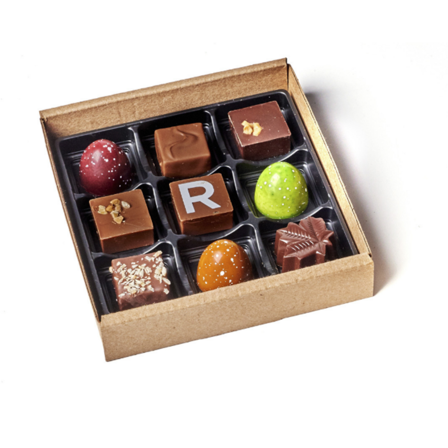 Assorted chocolate box - Photo 1