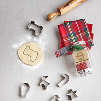 Ensemble pot à biscuits et emporte-pièces Noël
