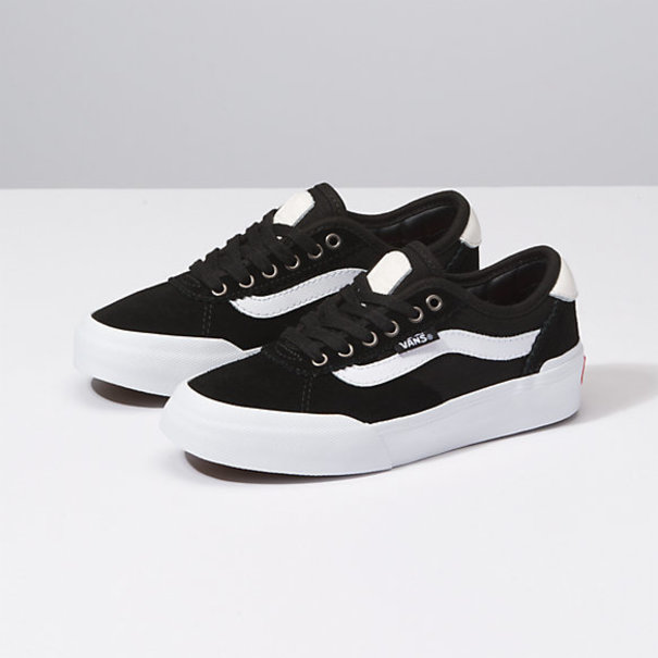 Vans Footwear Kids Suede Canvas Chima Pro 2 Skate Shoes - Black/White