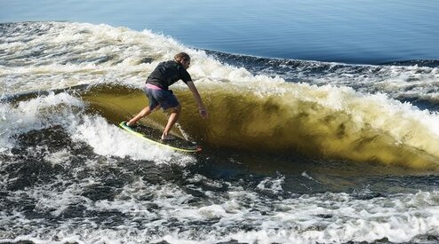 Wakesurfing 101