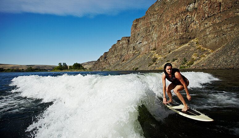 Wakesurfing Is the Water Sport You Need to Try Before Summer Ends