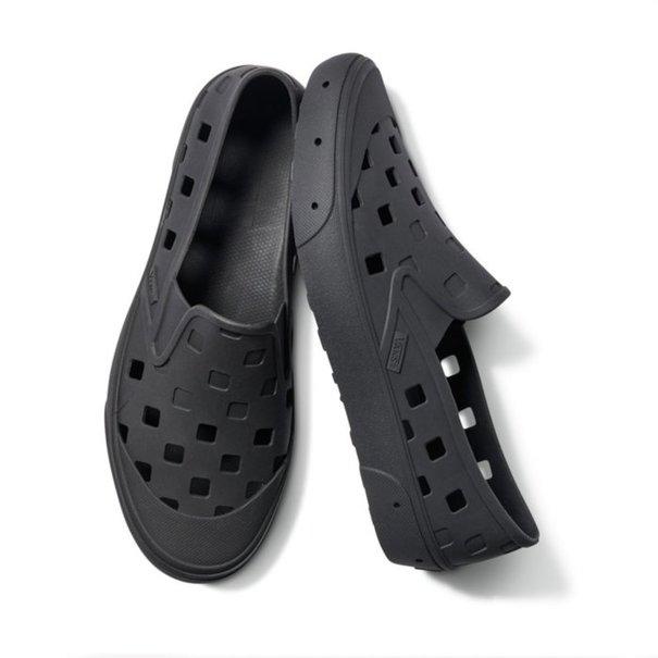 Vans Footwear UA Men's Slip-On Trek Black