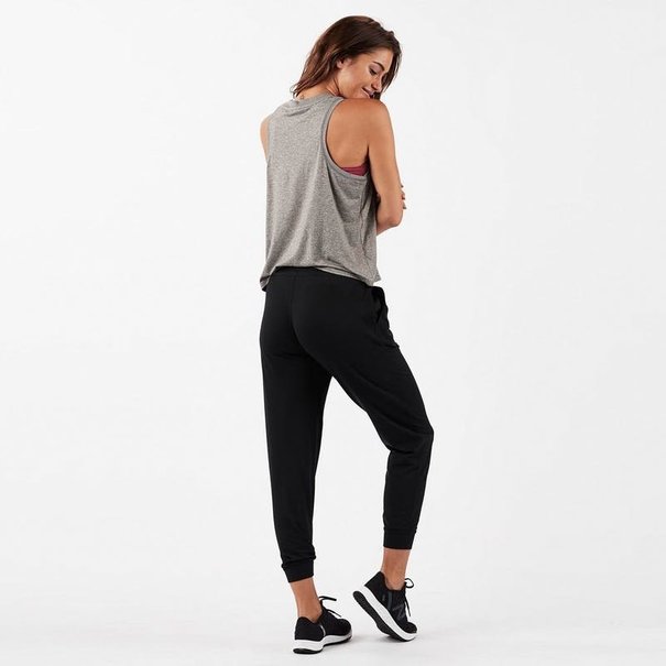 Vuori Weekend Jogger / Black