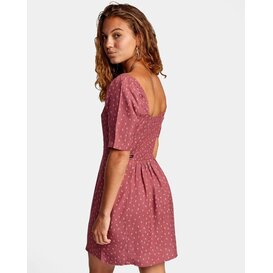 Peachy Dress / Pink and White